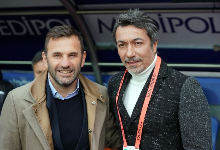 Süper Lig: Medipol Başakşehir: 1 - Yeni Malatyaspor: 0 (Maç devam ediyor)
