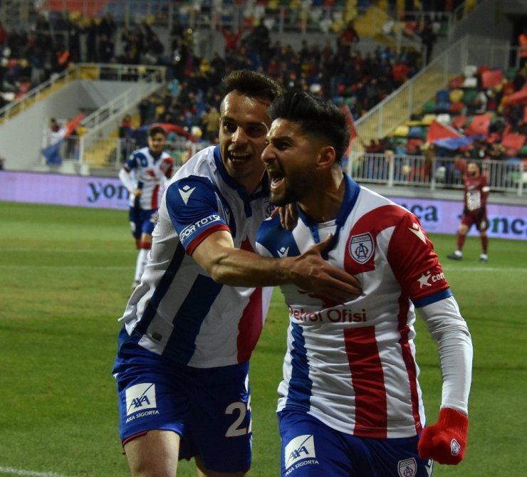 TFF 1. Lig: Altınordu: 2 - Hatayspor: 2