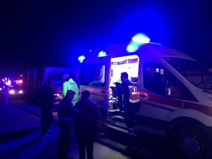 Kamyonetin çarptığı yaya yaralandı