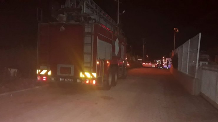 Otomobiliyle dereye uçan alkollü sürücü polise zor anlar yaşattı