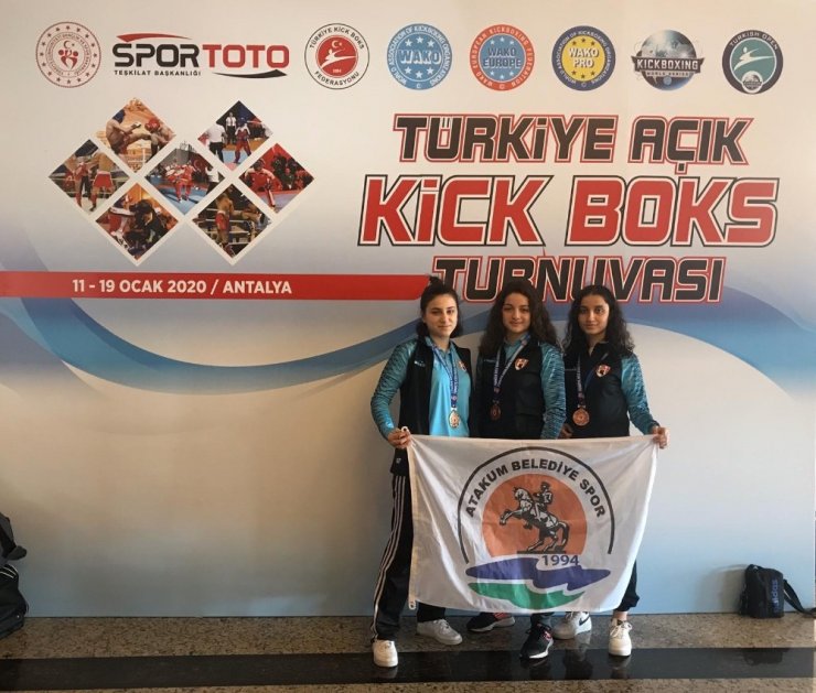 Atakum Belediyespor’dan üçlü bronz başarı