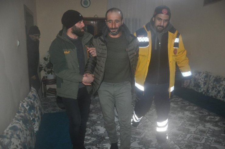 Yüksekova’da hasta kurtarma operasyonu