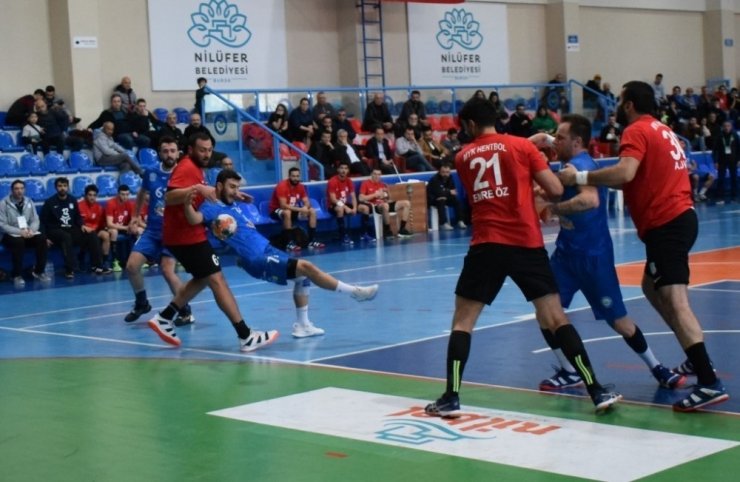 Nilüfer galibiyetle başladı