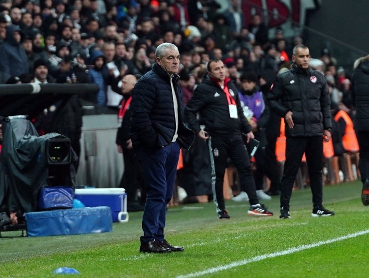 Süper Lig: Beşiktaş: 1 - D.G.Sivasspor: 2 (Maç sonucu)