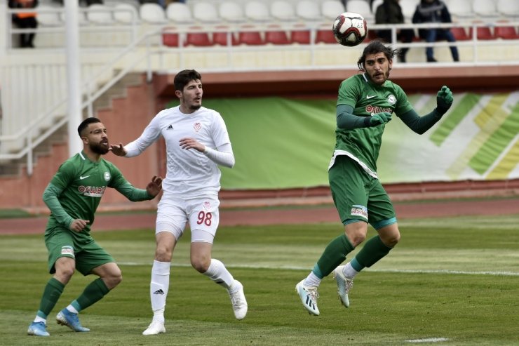 TFF 2. Lig: Gümüşhanespor: 1 - 1922 Konyaspor: 3