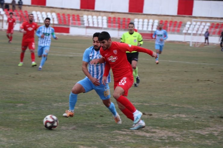 Nevşehir Belediyespor: 3 Pazarspor: 1
