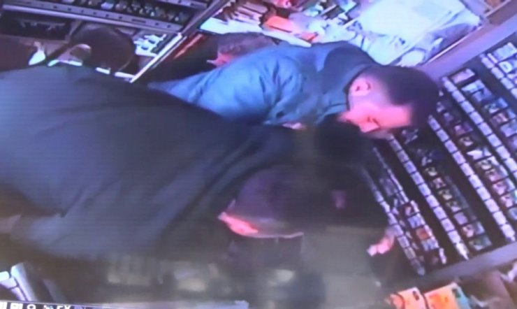 Polis hırsızı böyle zapt etti