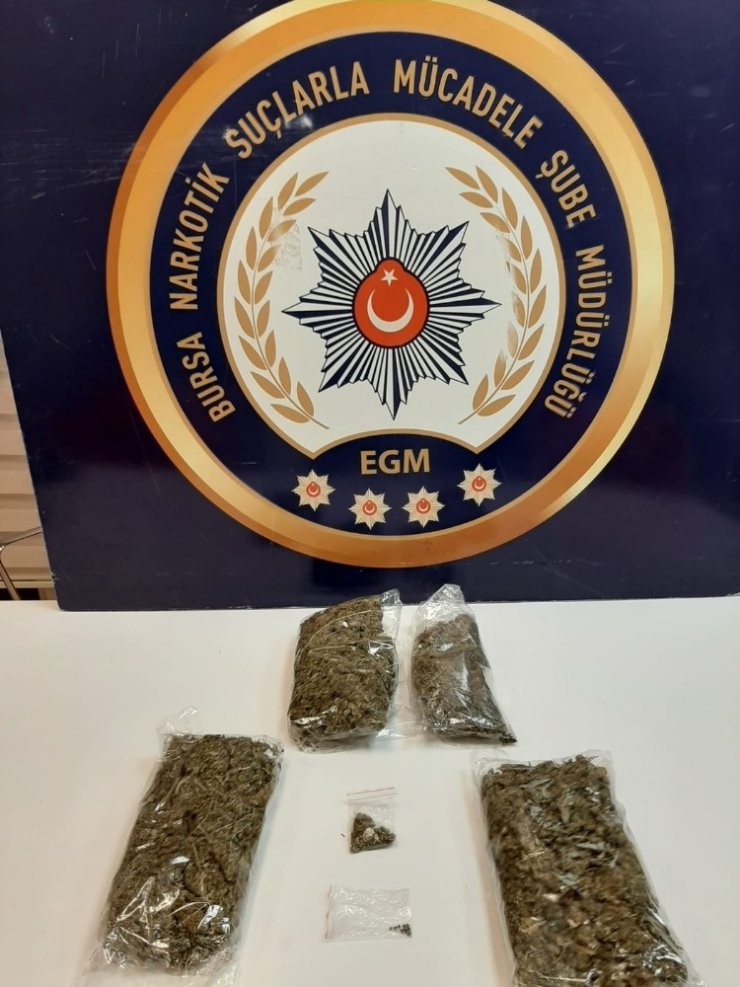 Bursa’da uyuşturucu operasyonu: 4 gözaltı
