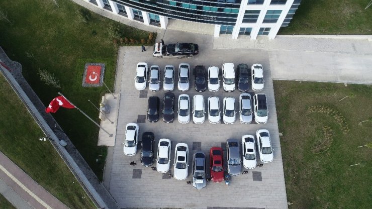 Araçların şasi ve motor numaralarını değiştiren şebeke üyesi 16 kişi tutuklandı