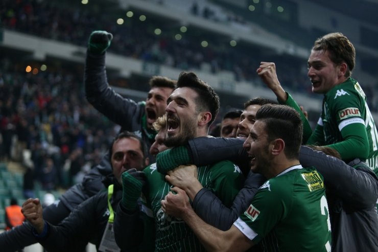 Bursaspor uatmalarda 9 puan aldı