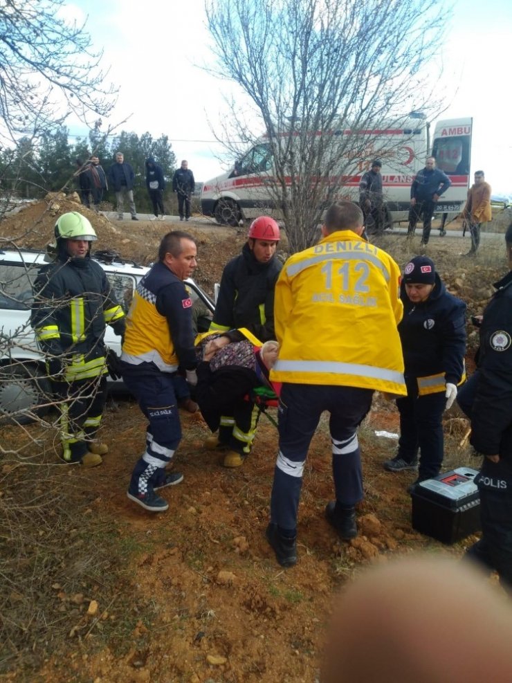 Denizli’de trafik kazası: 2 yaralı