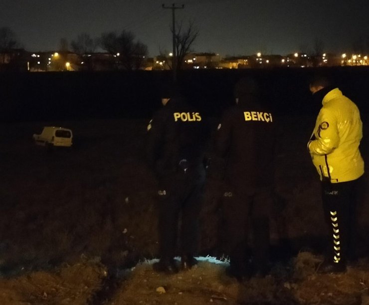 Otomobil köprüden uçtu: 1 yaralı