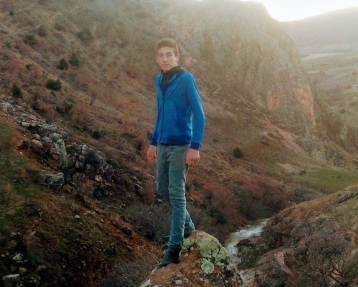 Elindeki tüfek kazara ateş alan liseli hayatını kaybetti