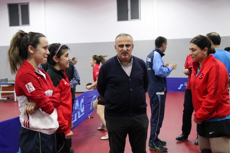 Paralimpik raketler Yalova’da kamp yapıyor