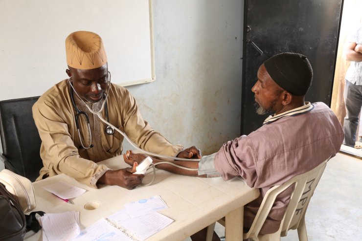 Nijerya'da Türk okulunda sağlık taraması yapıldı
