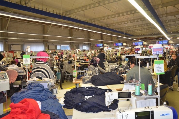 Dünya takımlarının forması Ordu’da dikiliyor