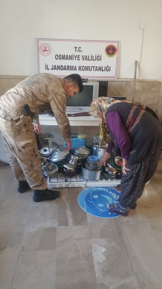 JASAT ekipleri 4 hırsızlık şüphelisini suçüstü yakaladı