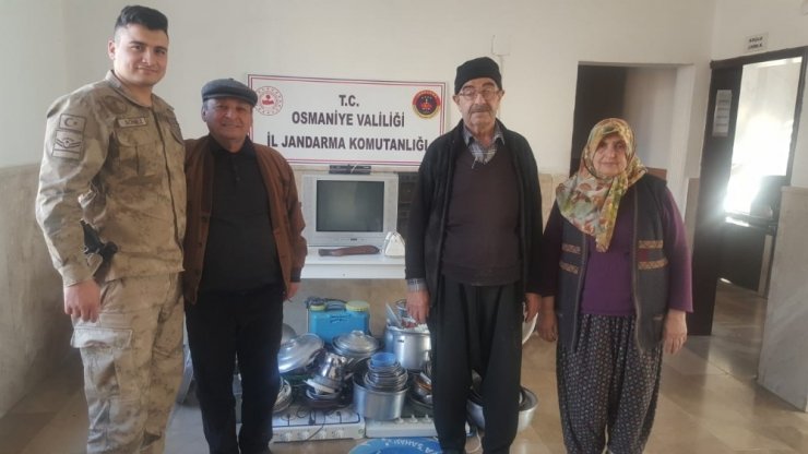 JASAT ekipleri 4 hırsızlık şüphelisini suçüstü yakaladı