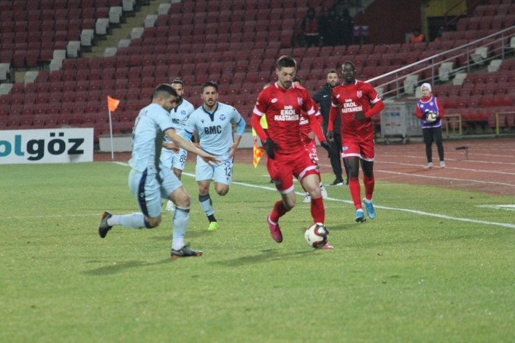 TFF 1. Lig: Balıkesirspor: 0 - Adana Demirspor: 4 (İlk yarı sonucu)