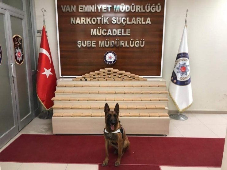 Van polisi 2019 yılında 5 ton 756 kilo uyuşturucu ele geçirdi