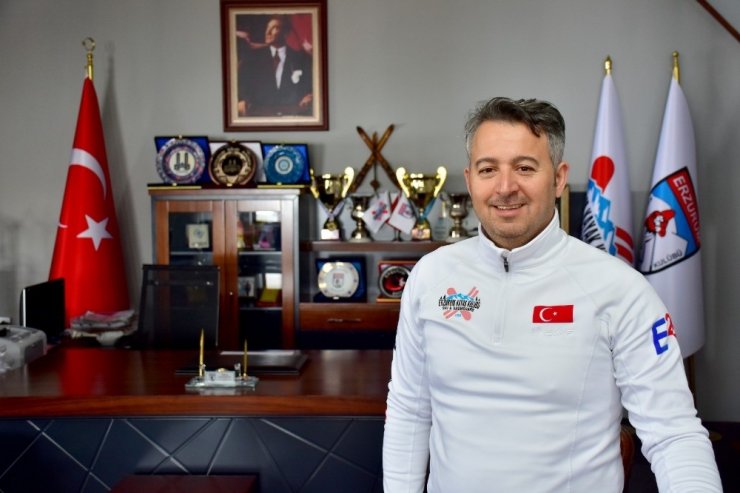 Her biri madalya avcısı