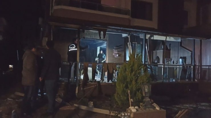 Önce tartışma sesleri yükseldi, ardından patlama meydana geldi: 1’i ağır 2 yaralı