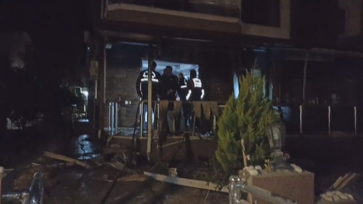 Önce tartışma sesleri yükseldi, ardından patlama meydana geldi: 1’i ağır 2 yaralı