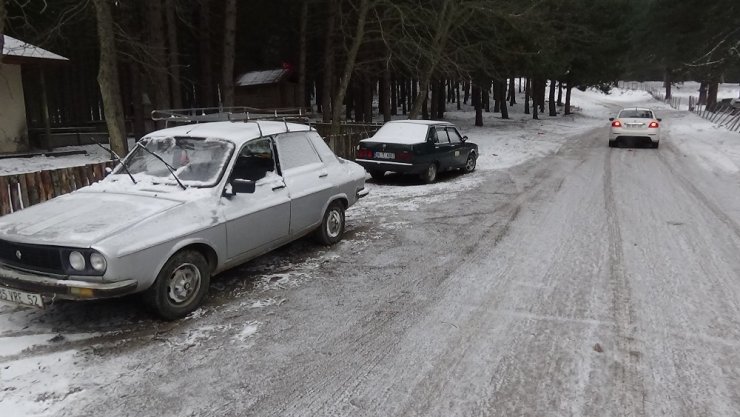 Kazdağların’da kar yağışı başladı