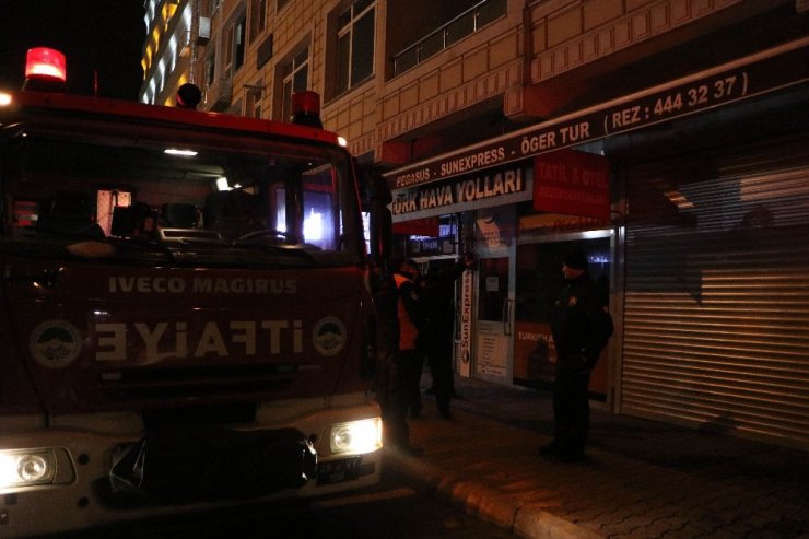 Kepengi inik sarraftan gelen kadın sesleri polisi harekete geçirdi