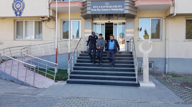 Annesini bıçaklayan genç tutuklandı, ifadeleri ise kan dondurdu