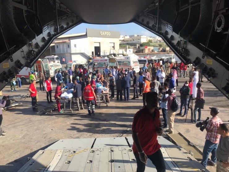 Somali’deki yaralılar Türkiye’ye getiriliyor