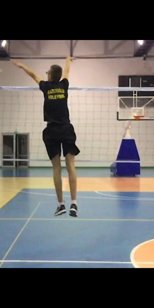 Simavlı genç voleybolcu kampa çağrıldı