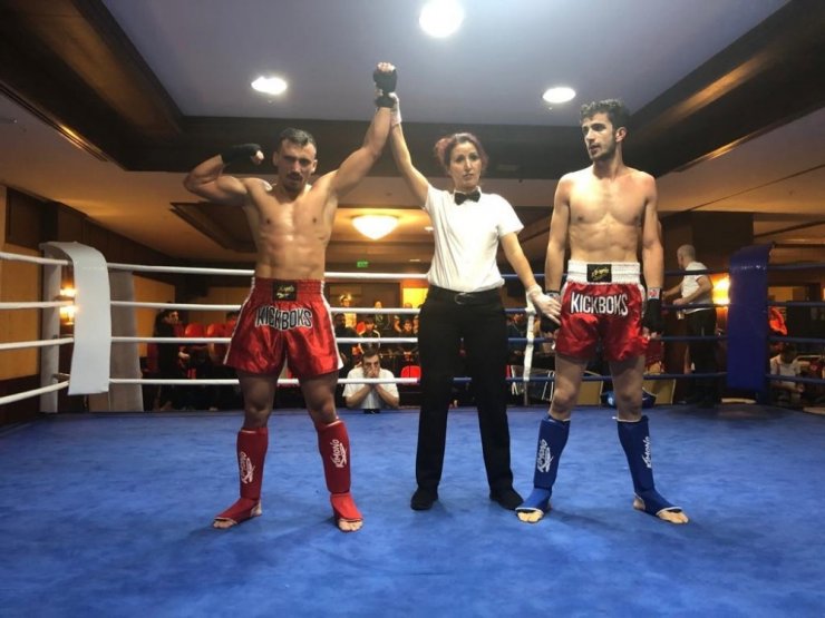 Balıkesirli Kickboksörlerden Madalya Yağmuru