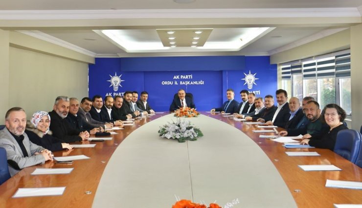 AK Parti’li Başkandan önemli uyarılar