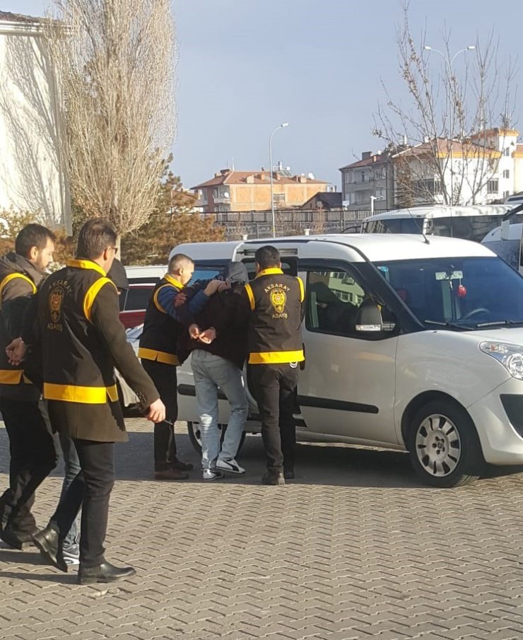 Aksaray’da yakalanan 3 gaspçı tutuklandı