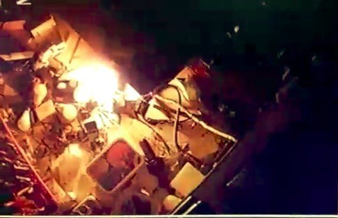 Şarjlı matkap bomba gibi patladı, tezgah savaş alanına döndü