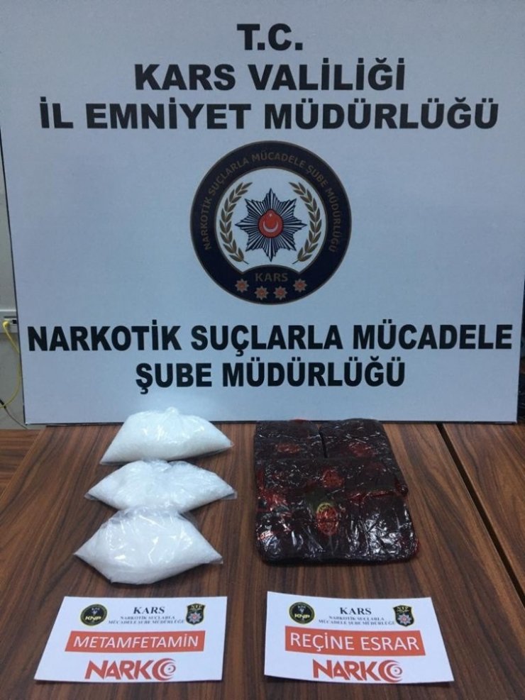 Kars’ta 3 kilo uyuşturucu dedektör köpek Odin’e takıldı
