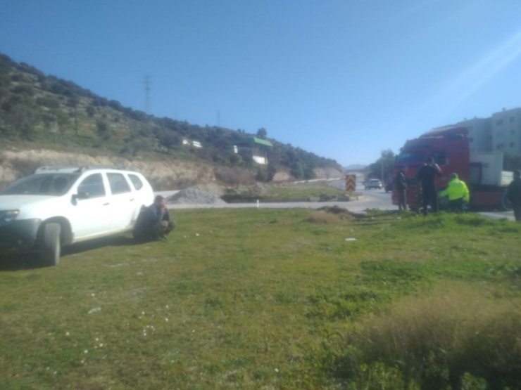 Panik kaza getirdi, 1 yaralı