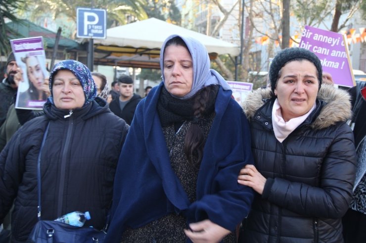 İzmir’de eski eşini öldüren zanlının babası da annesini öldürmüş