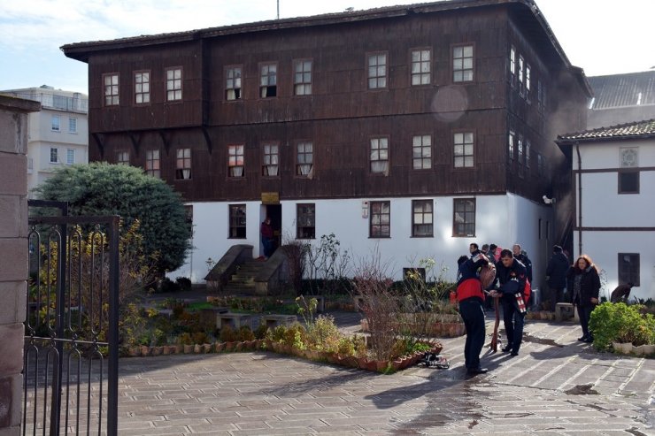 Sinop Etnoğrafya Müzesi’nde yangın paniği