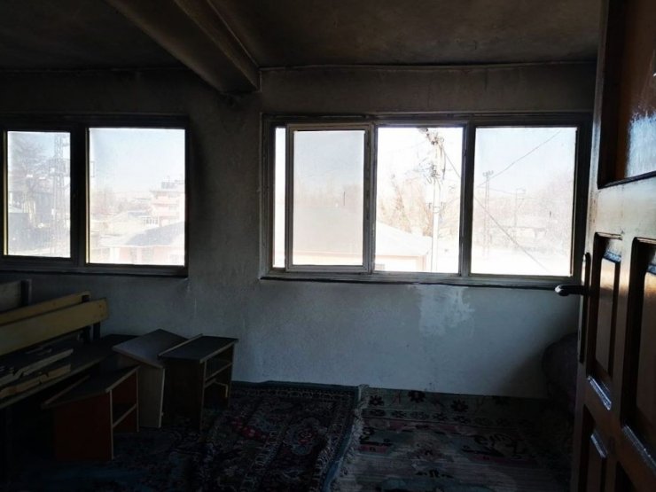 Erciş’te Kur’an kursunda yangın