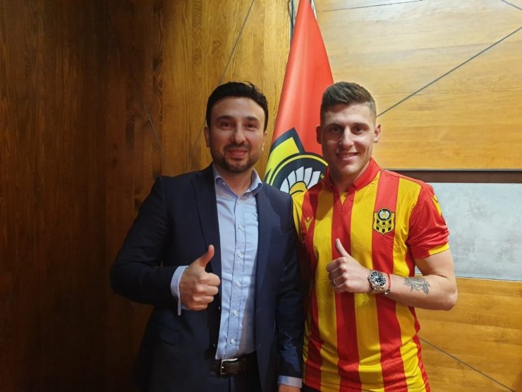Yeni Malatyaspor’da Remi Walter imzayı attı