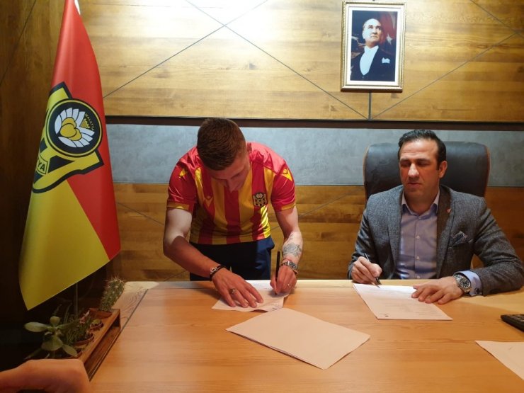 Yeni Malatyaspor’da Remi Walter imzayı attı