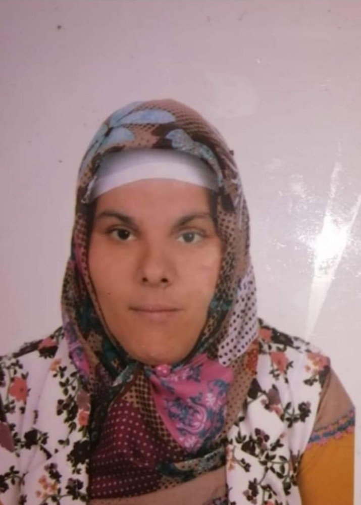 3 gündür haber alınamayan Asiye, evine 50 metre uzaklıktaki odunlukta bulundu