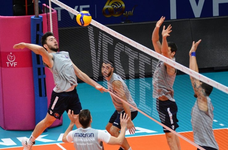 Halkbank’ın rakibi Bursa Büyükşehir Belediyesi