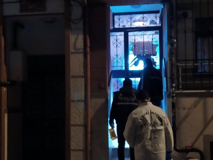 Beyoğlu’nda iki farklı adrese EYP atıldı