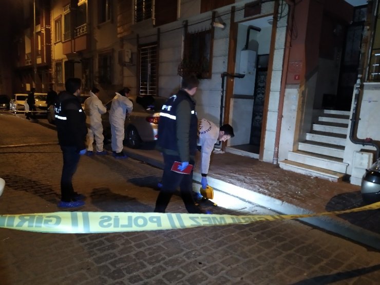 Beyoğlu’nda iki farklı adrese EYP atıldı