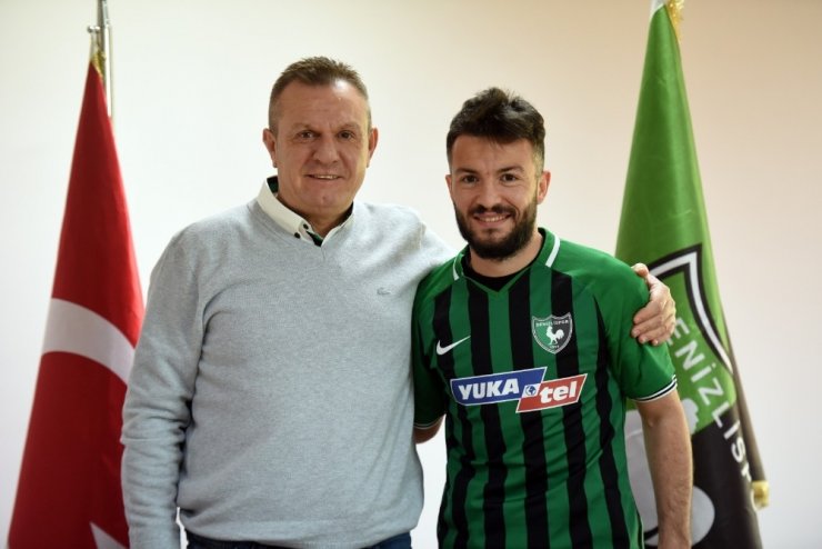 Özgür Çek Denizlispor’da