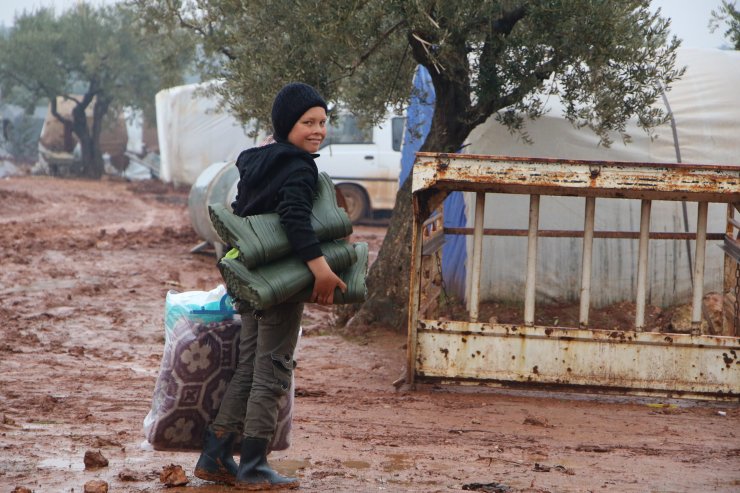 İyilik Derneğinden İdlib'e insani yardım