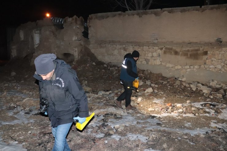 Karaman’da bir eve silahla ateş edildi: 1 yaralı